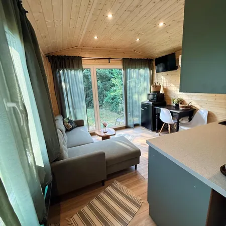 3 - Tiny House * Lisov
